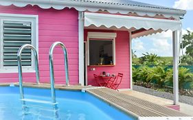 Les jardins de CHANTILLY -Bungalows avec jardins et piscines privées